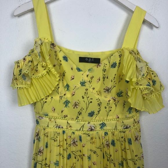 OPT Retsina Floral Print Pleated A-Line Midi Dress Size XS Yellow Cold Shoulder - Picture 7 of 13